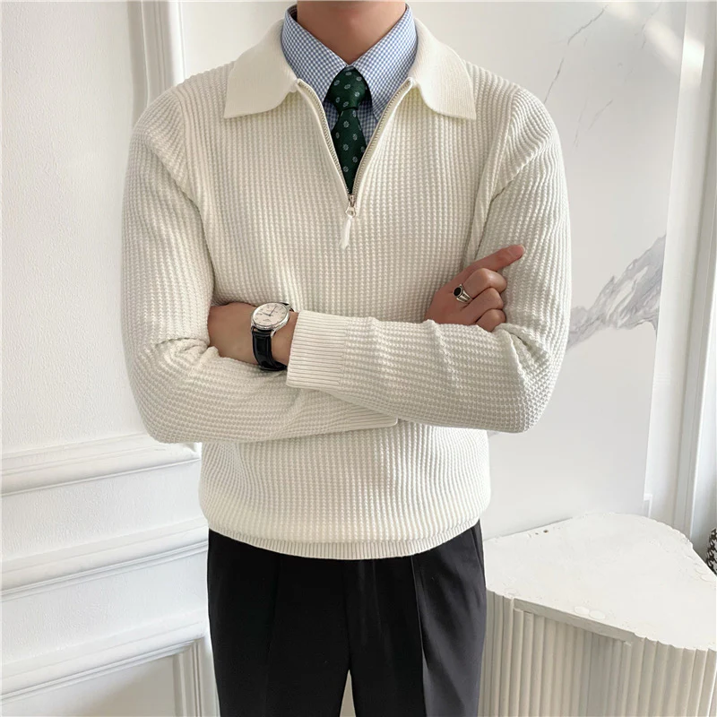 KNITWEAR